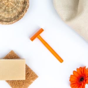 Shoreline shaving reusable razor