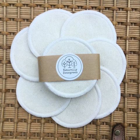 Naturally Evergreen hemp makeup remover wipes x7